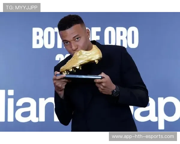 姆巴佩在受访中透露最尊敬的一位老将,情绪真挚