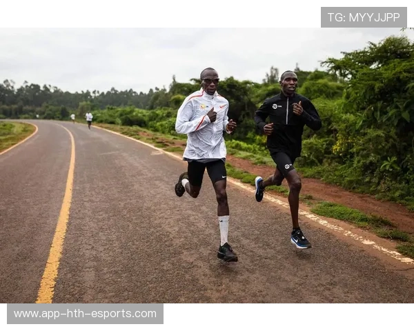 长跑邀请赛：肯尼亚运动员再创新高，赛场火爆！，肯尼亚长跑选手